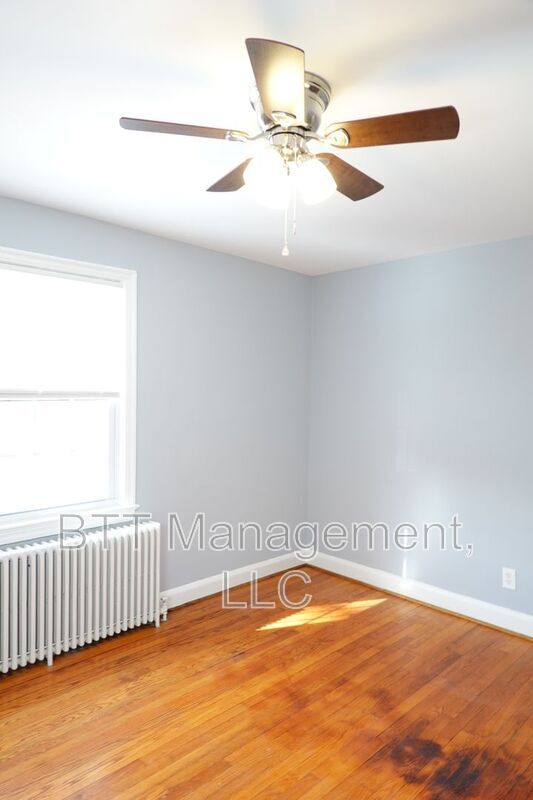 Building Photo - 8207 Garland Ave