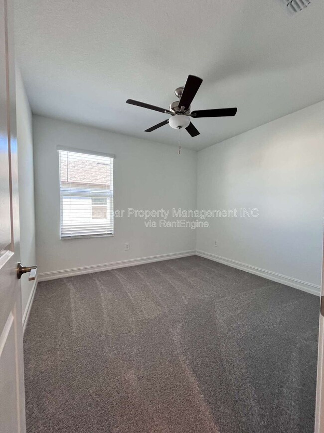 Building Photo - 7016 119th Ct E