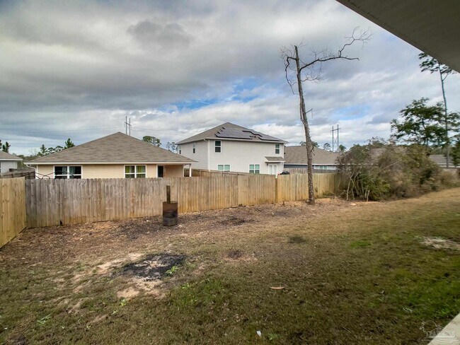 Building Photo - 5760 Blackhorse Cir