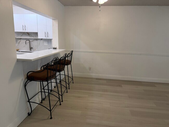 Building Photo - 4147 NW 90th Ave