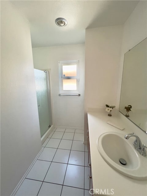 Building Photo - 1521 W Westmont Ave