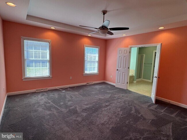 Building Photo - 151 Owens Ln