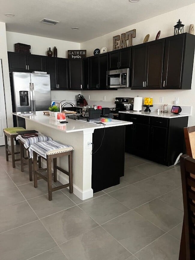 Building Photo - Move-in ready townhome in Verona Trace! This newer 3BR/3BA home!!!