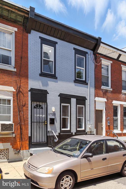 Primary Photo - 1722 S Mole St