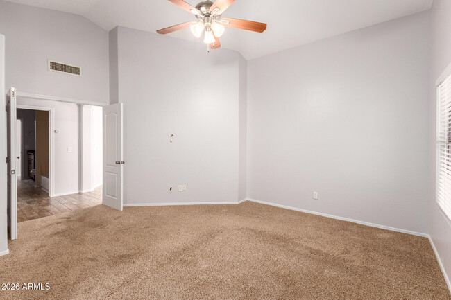 Building Photo - 18624 N 2nd Ave