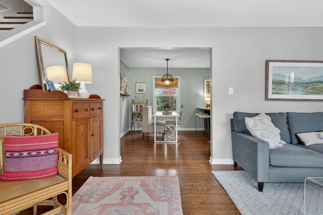 Building Photo - 1729 Appomattox Rd