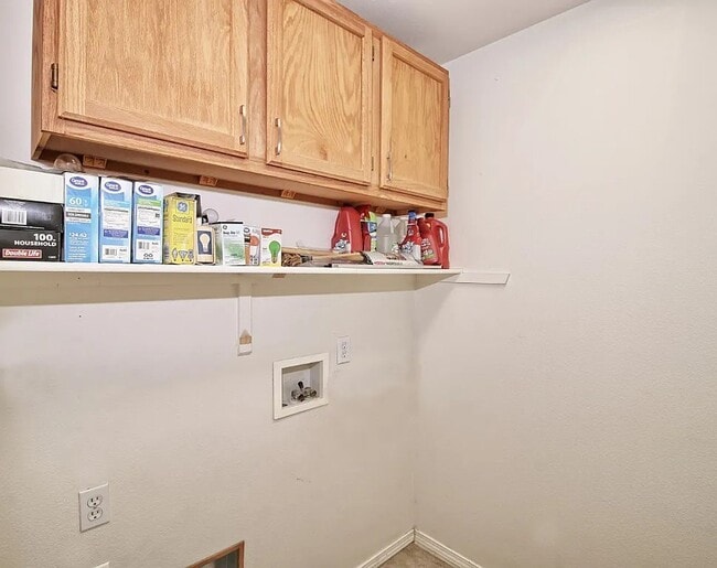 Building Photo - 222 Mansfield Ct
