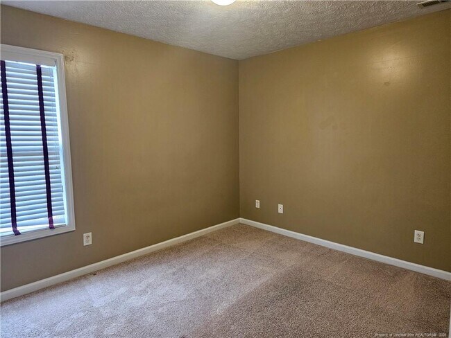 Building Photo - 118 Garfield Dr