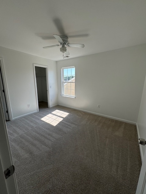 Building Photo - 3030 Hollybrooke Dr