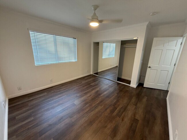 Building Photo - 1106 Harrison Ave
