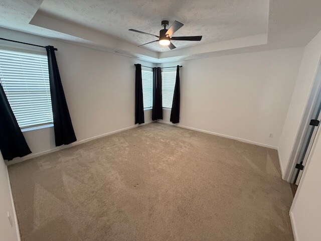 Building Photo - 148 Country Meadow Ln