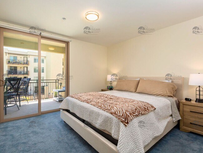 Building Photo - Move In Special - $500 Off First Month's R...