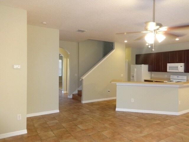 Building Photo - 508 Azalea Bloom Dr