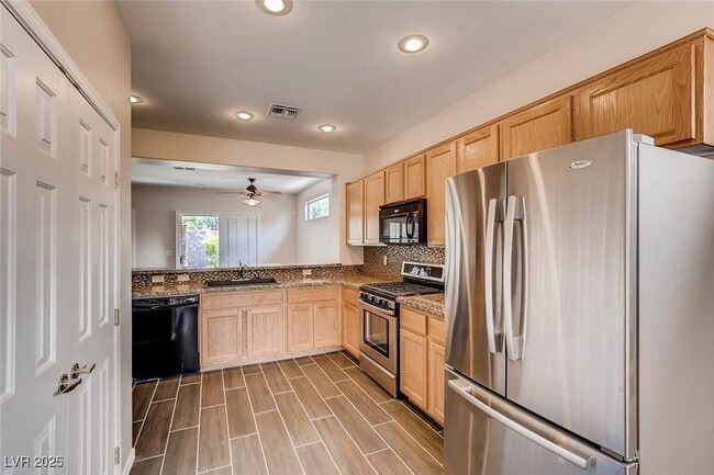 Building Photo - 2348 Fossil Canyon Dr