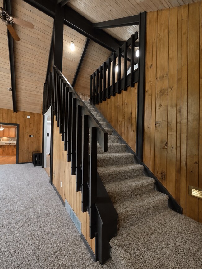 Building Photo - Private Arlington Retreat