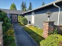 Building Photo - 801 Drayton St