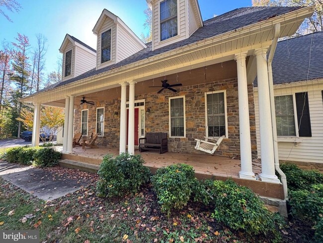 Building Photo - 5 Artillery Dr