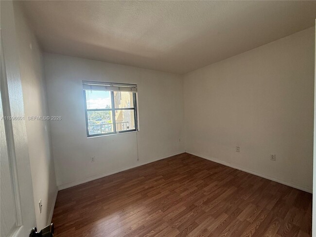 Building Photo - 22901 SW 88th Pl