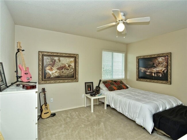 Building Photo - 4100 Whitecrest Cove