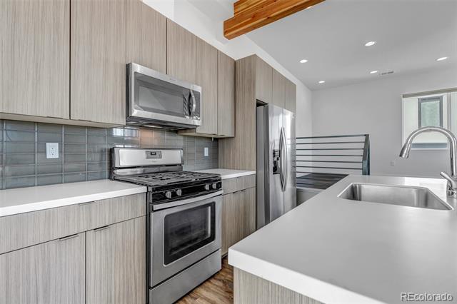 Building Photo - 1239 Tennyson St