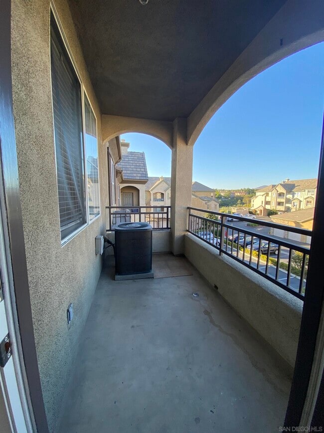 Building Photo - 1344 Paizay Pl