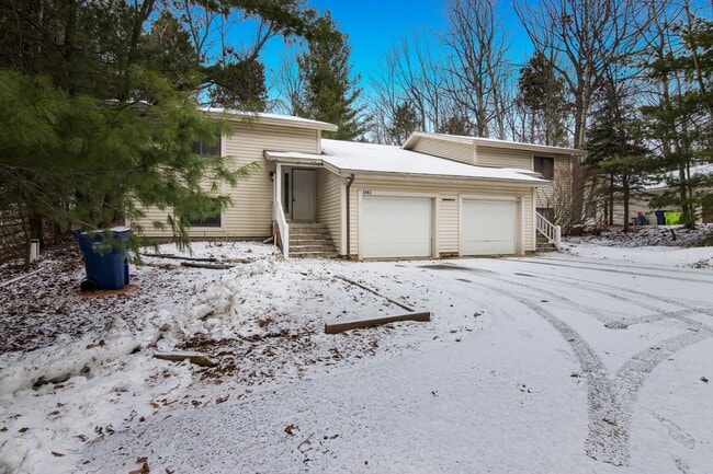 Building Photo - 3463 Blackwood Dr