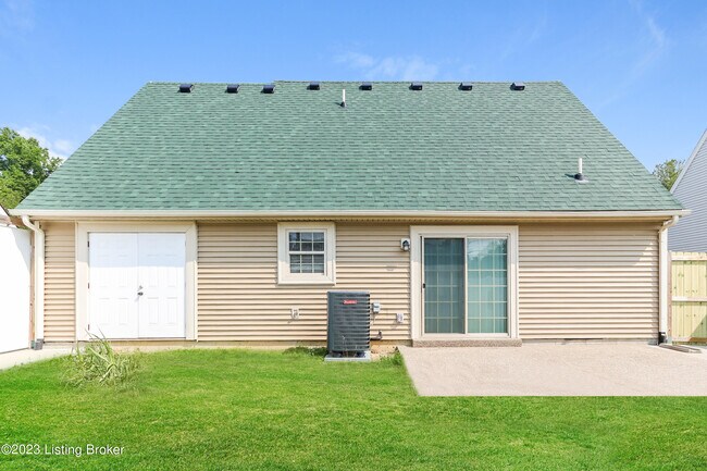 Building Photo - 8205 Rachel Ln
