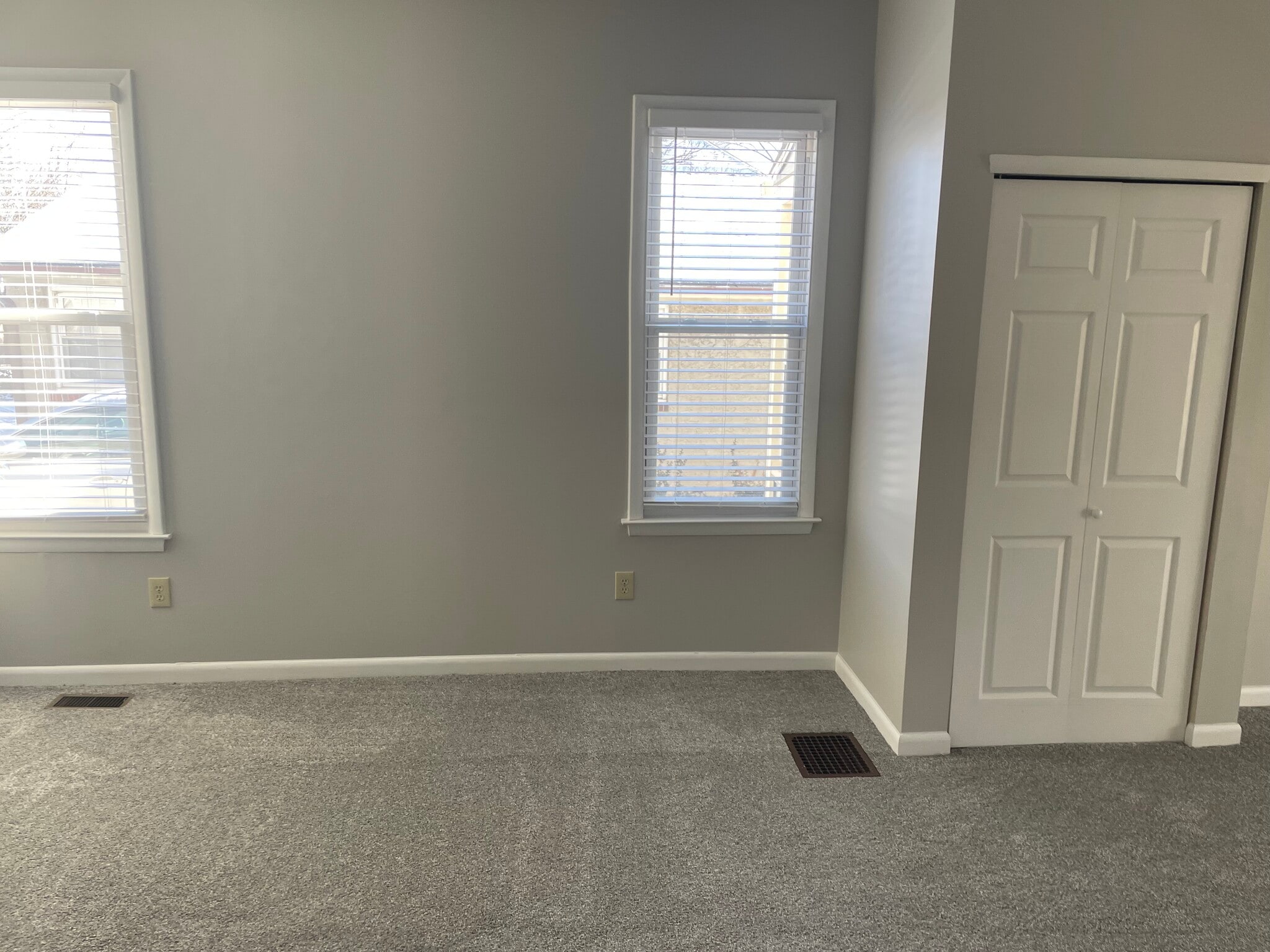 Building Photo - 109 Creston Ave