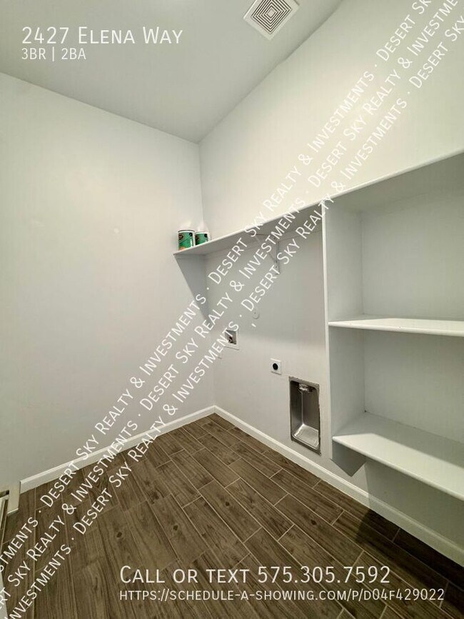 Building Photo - 2427 Elena Way
