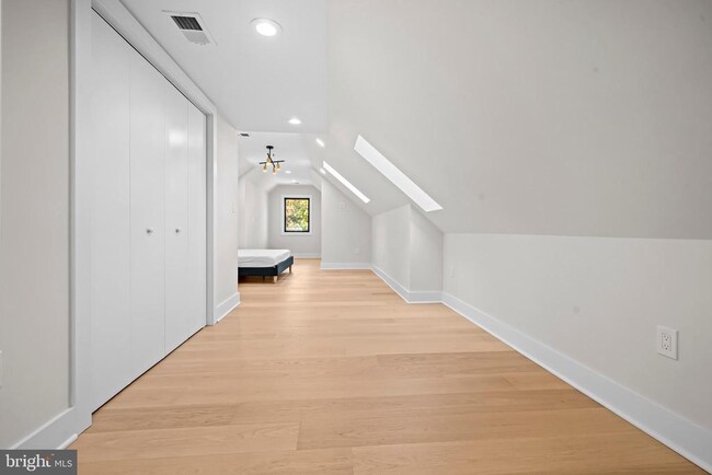 Building Photo - 4246 15th St N