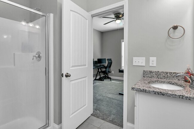 Building Photo - Lake View Living Near Lake Murray – Spacious 5BR Home w/ Boat Ramp & Docks