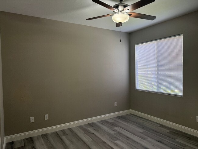 Building Photo - 2BD/2BATH CONDO