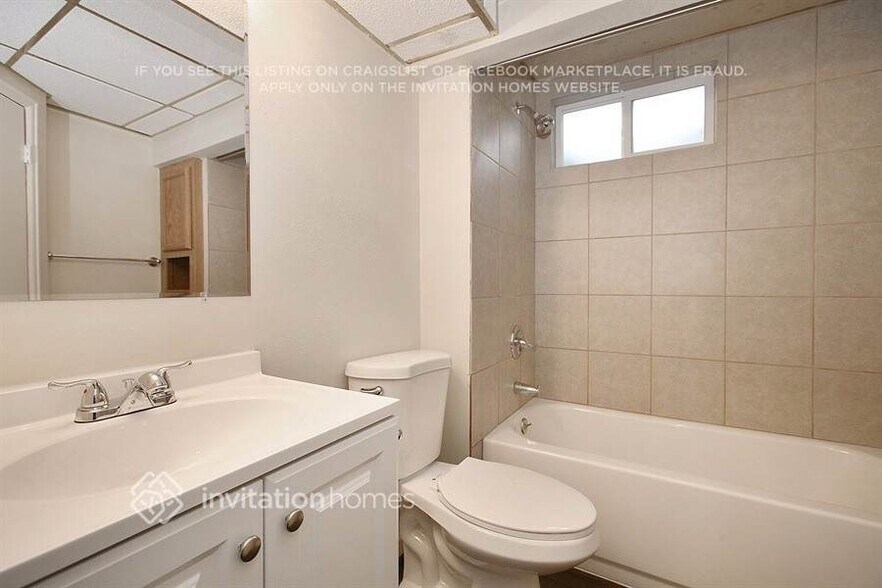 Building Photo - 8544 Wiley Cir