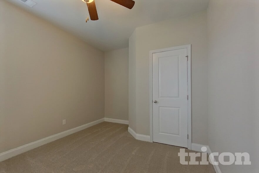 Building Photo - 56 Leyland Ct