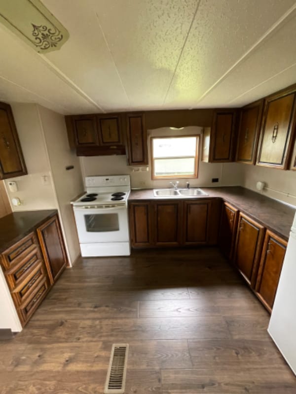 Building Photo - 318 Pearl Ln