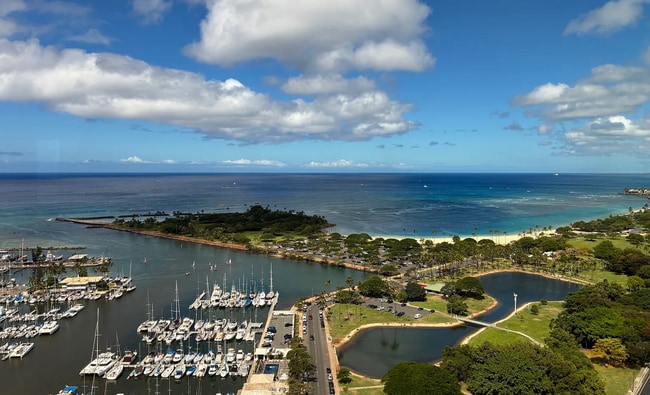 Building Photo - Luxury High-Rise Living with Panoramic Ocean Views at Yacht Harbor Towers
