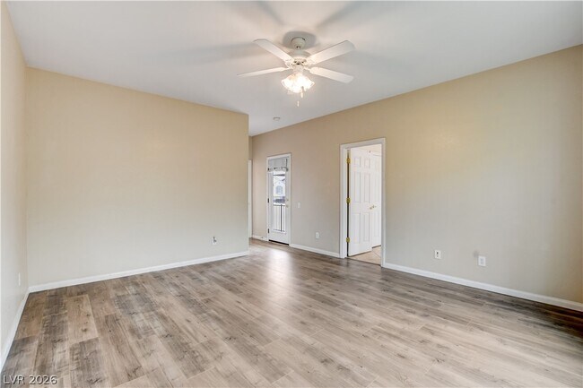 Building Photo - 10474 Howling Coyote Ave