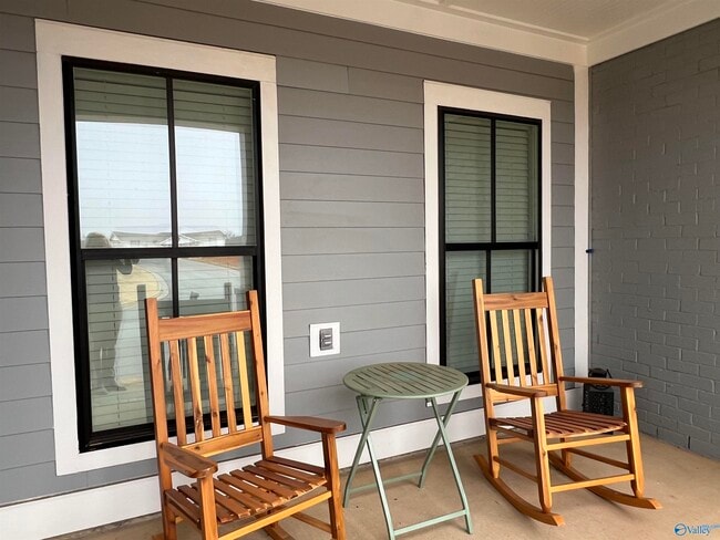 Building Photo - 111 Shylock Ln