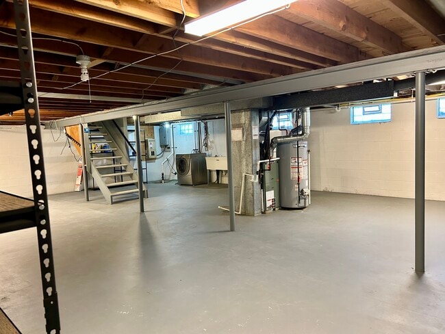 HUGE BSMT 2nd LAUNDRY & STORAGE - 40 Masthead Way
