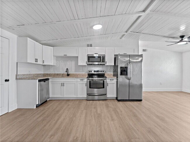 Building Photo - 4613 Irene Loop