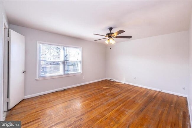 Building Photo - 209 Hansell Rd