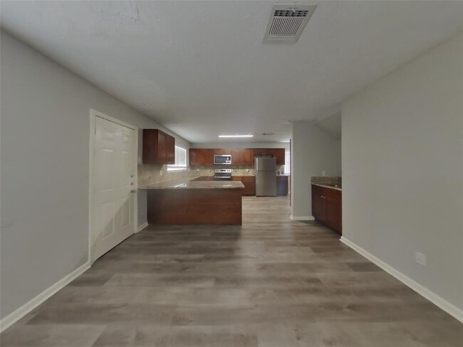 Building Photo - 4311 Chestergate Dr