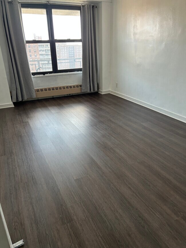 Building Photo - 6125 98th St