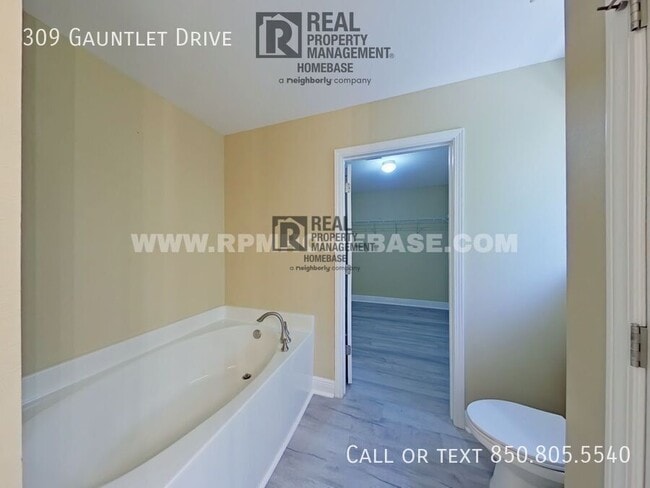 Building Photo - 309 Gauntlet Dr