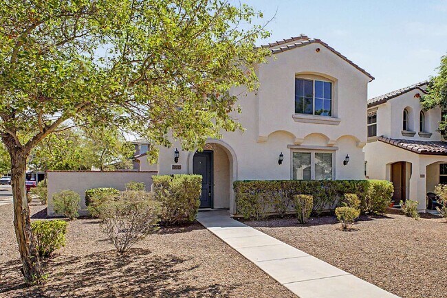 Building Photo - 20515 W Maiden Ln