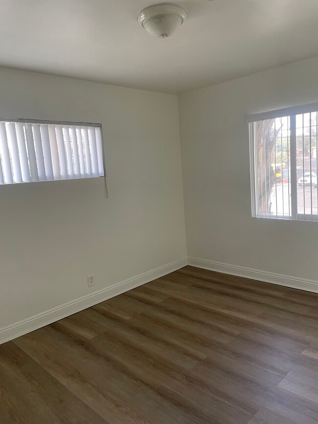 Building Photo - 8974 Cadillac Ave