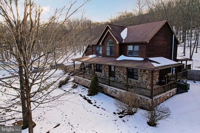 Building Photo - 761 Timberlake Dr