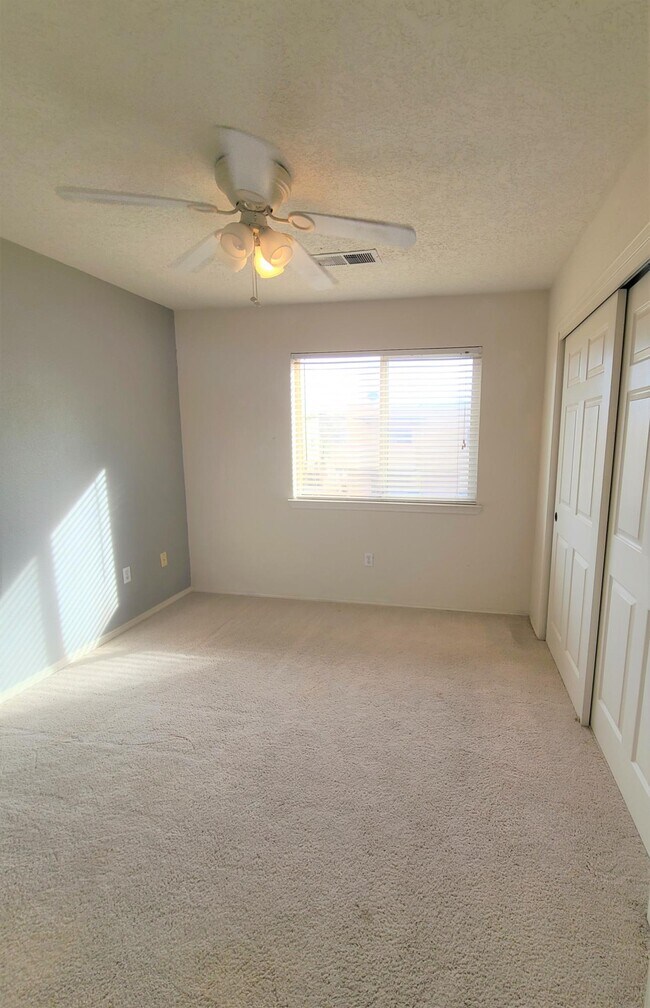 Building Photo - 4801 Irving Blvd NW