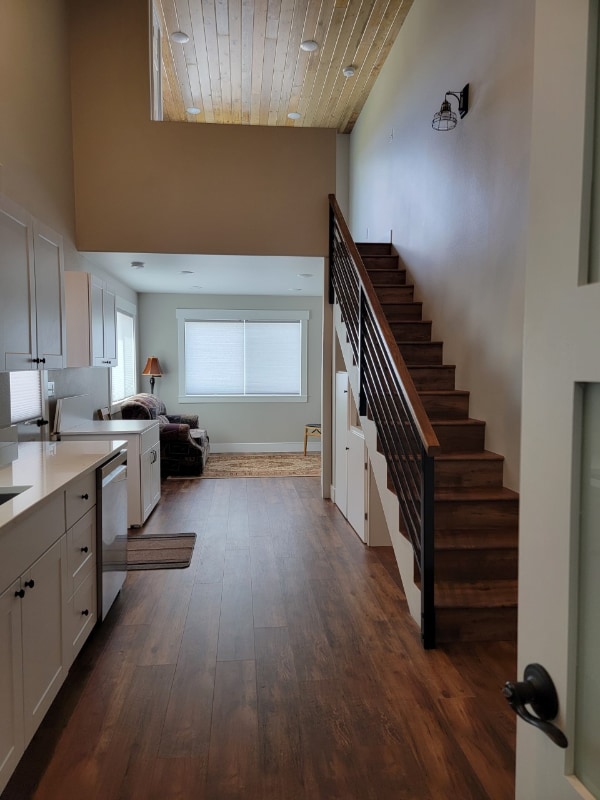 Building Photo - 100 Lavista Dr