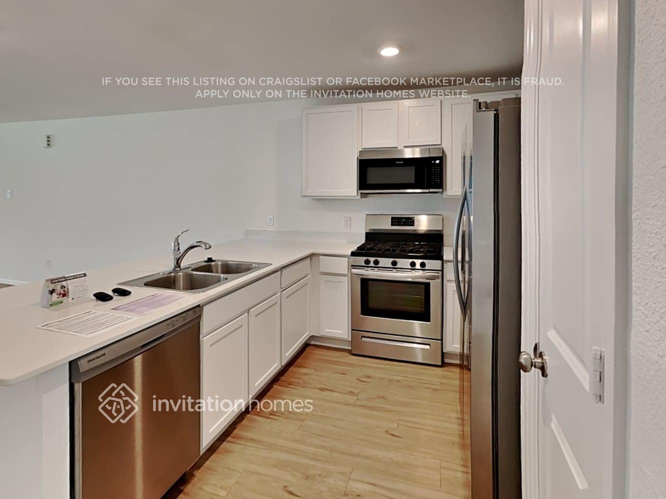 Building Photo - 22263 Stoney Ravine Dr